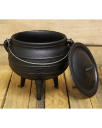 https://www.mysticconvergence.com/image/cache/catalog/castiron/cast-iron-potjie-cauldron-size1-2-200x250.JPG